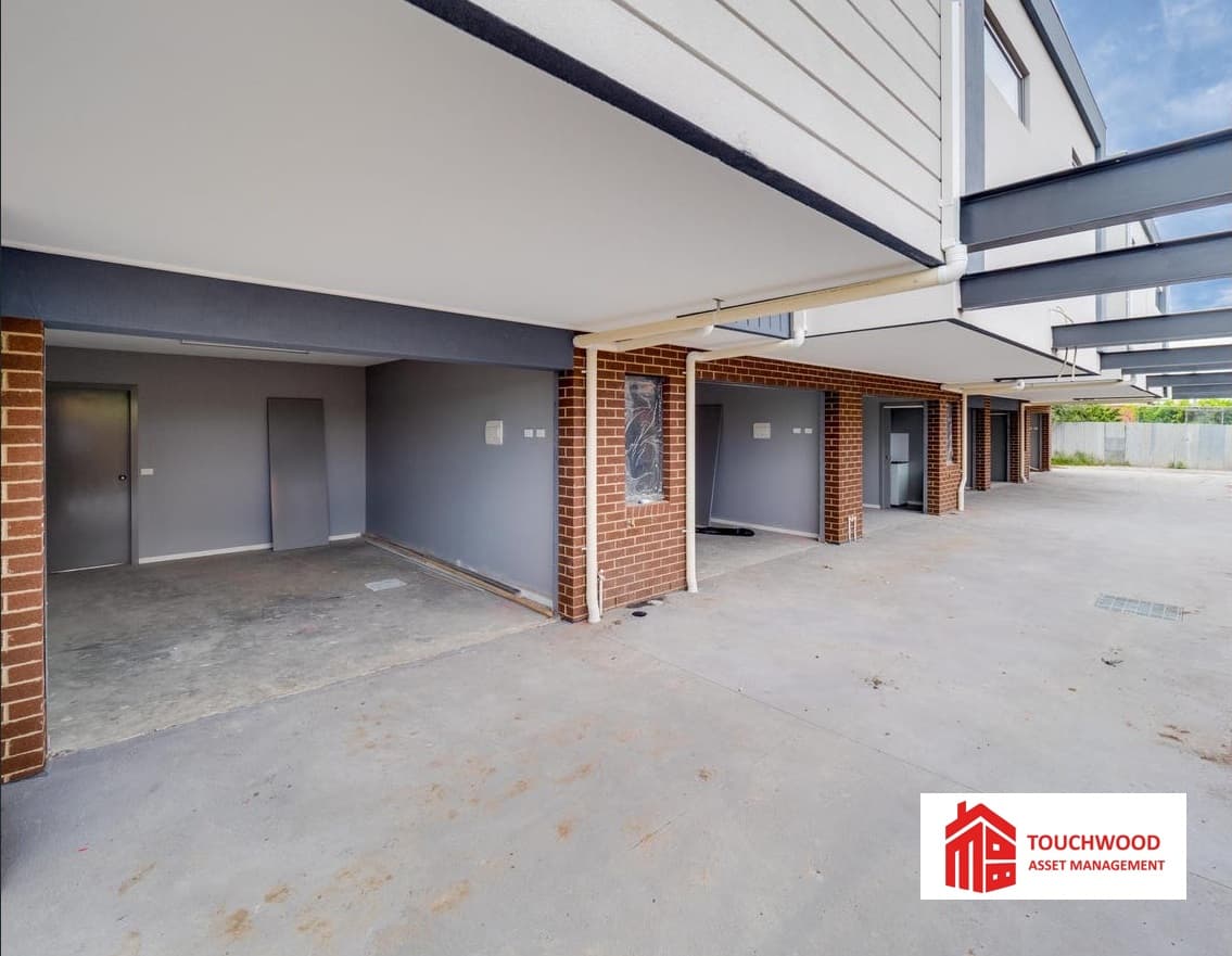Secure single car garage with storage